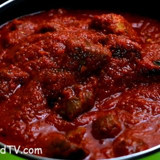 NIGERIAN STEW RECIPE - How to make Nigerian Stew - authentic beef stew for parties and jollof rice