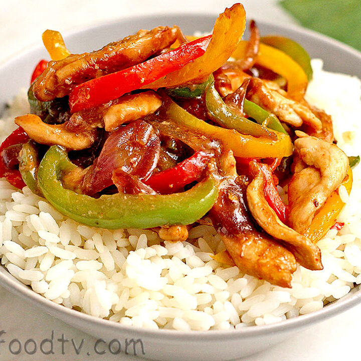 chicken stir fry with bell peppers