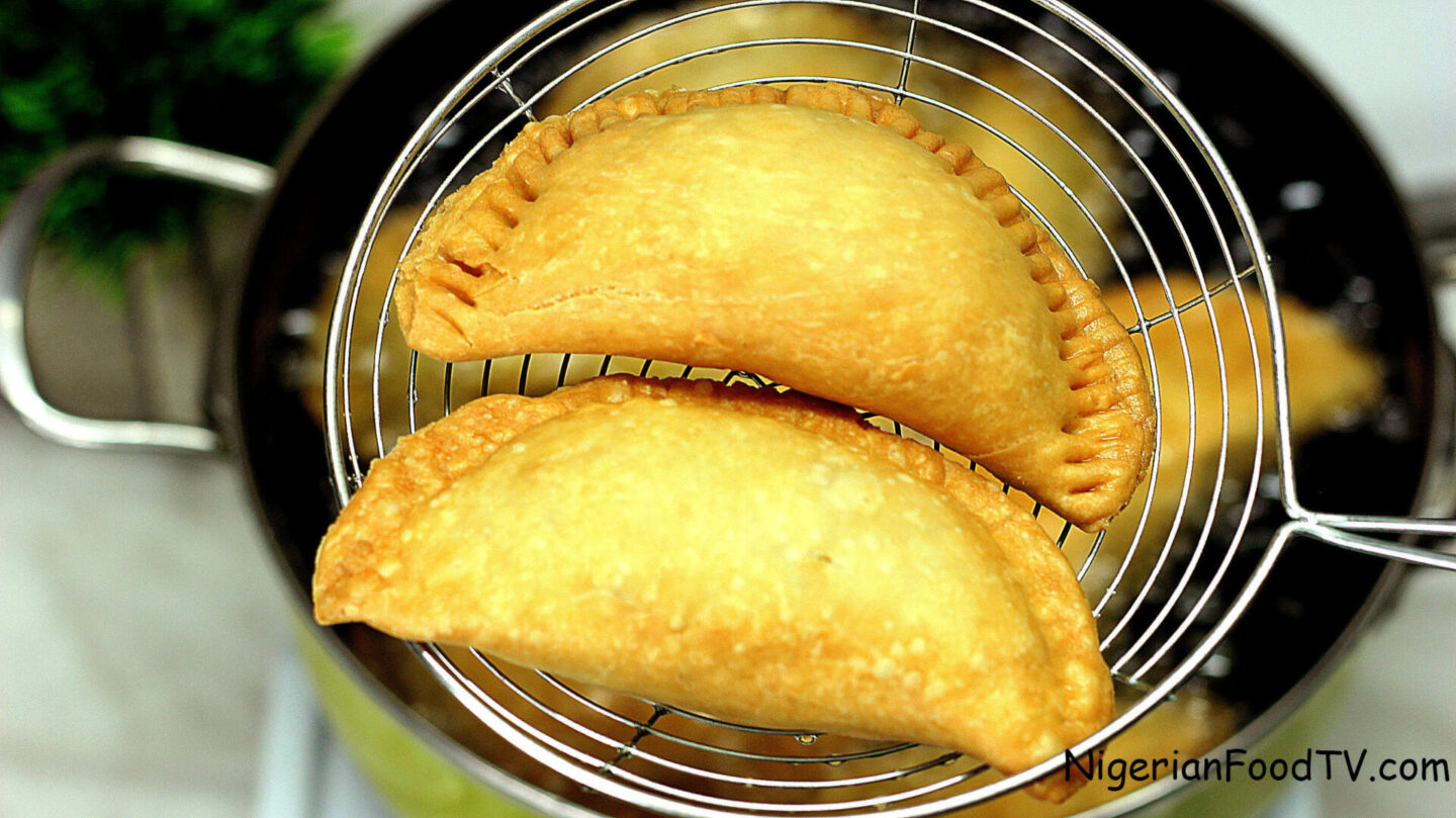 EMPANADAS-FRIED-MEATPIE-EMPANADA-RECIPE-receta-para-empanada-de-carne-pollo-cerdo-