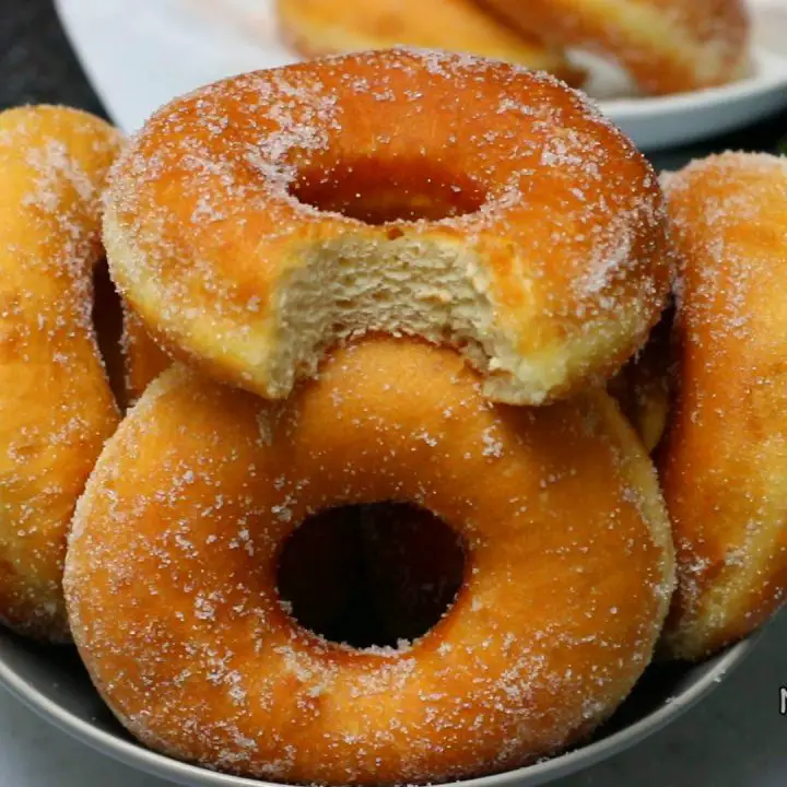 Homemade donuts, Donut recipe, Sugar doughnuts, Soft donut, Fluffy donut, Easy donut recipe, Classic donut recipe, Delicious homemade donuts